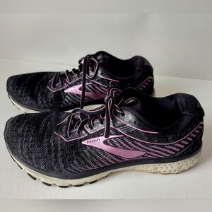 Brooks Women's Ghost 12 Running Shoes, SIZE 9, Black/ Purple, Trainer, GUC
